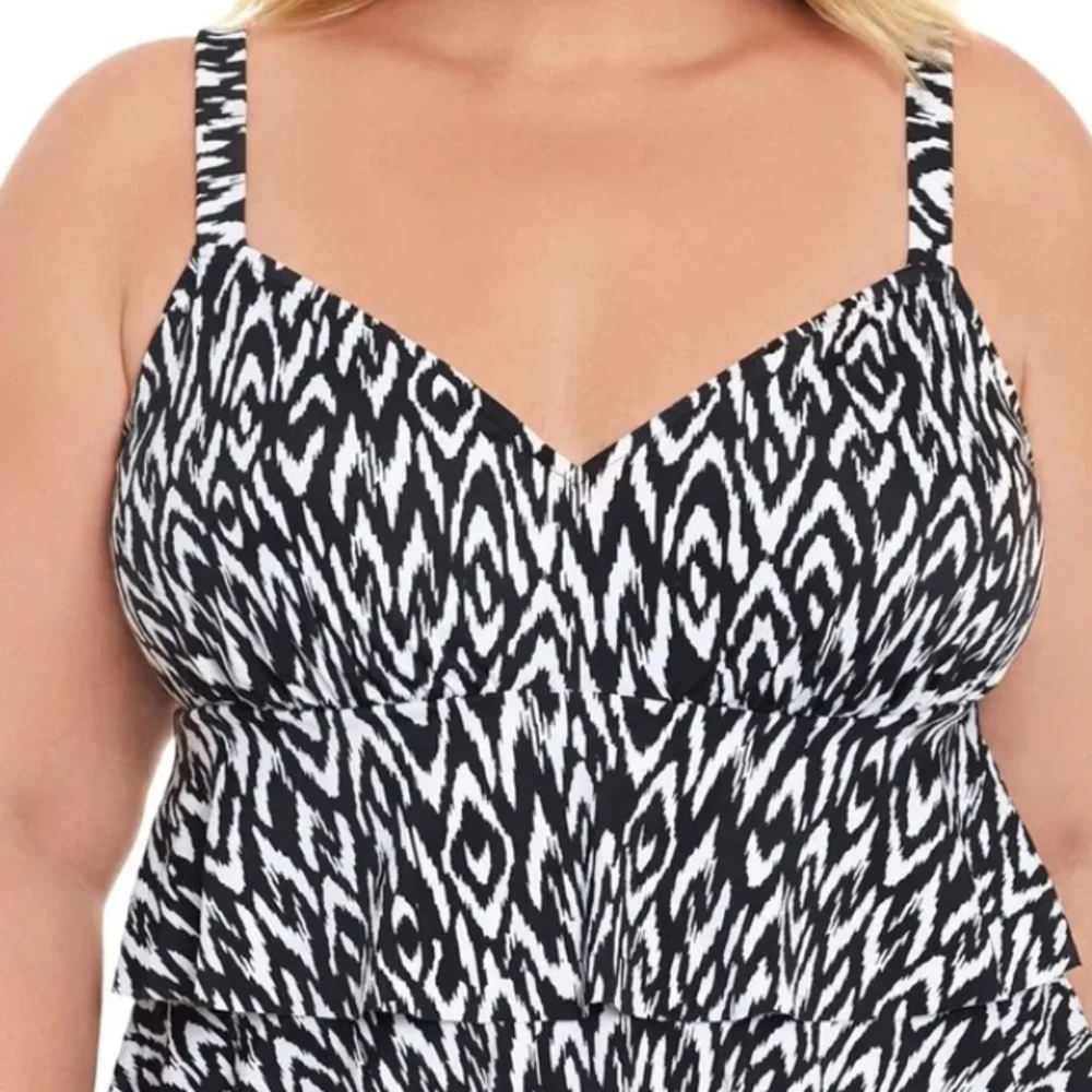 SWIM SOLUTIONS Women's Black Tiered Fauxkini One Piece Swimsuit - Picture 8 of 15
